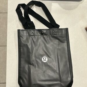Lululemon shopping tote bag